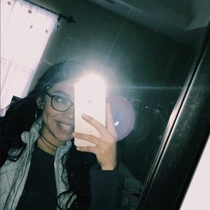 Meet your Posher, Lisa